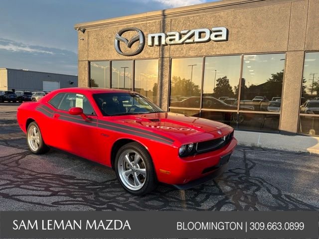 Used 2010 Red Dodge R/T image 1