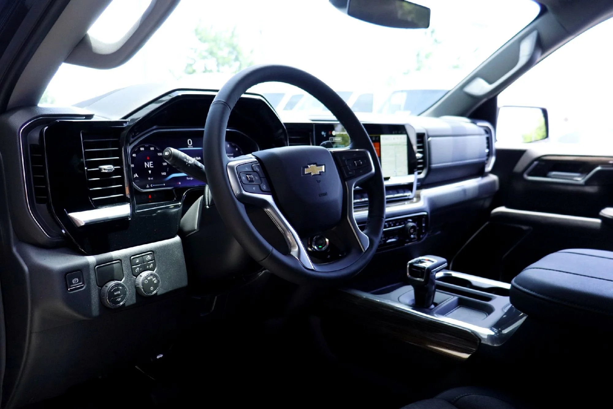 2026 Chevrolet Silverado 1500 LT - Photo 6