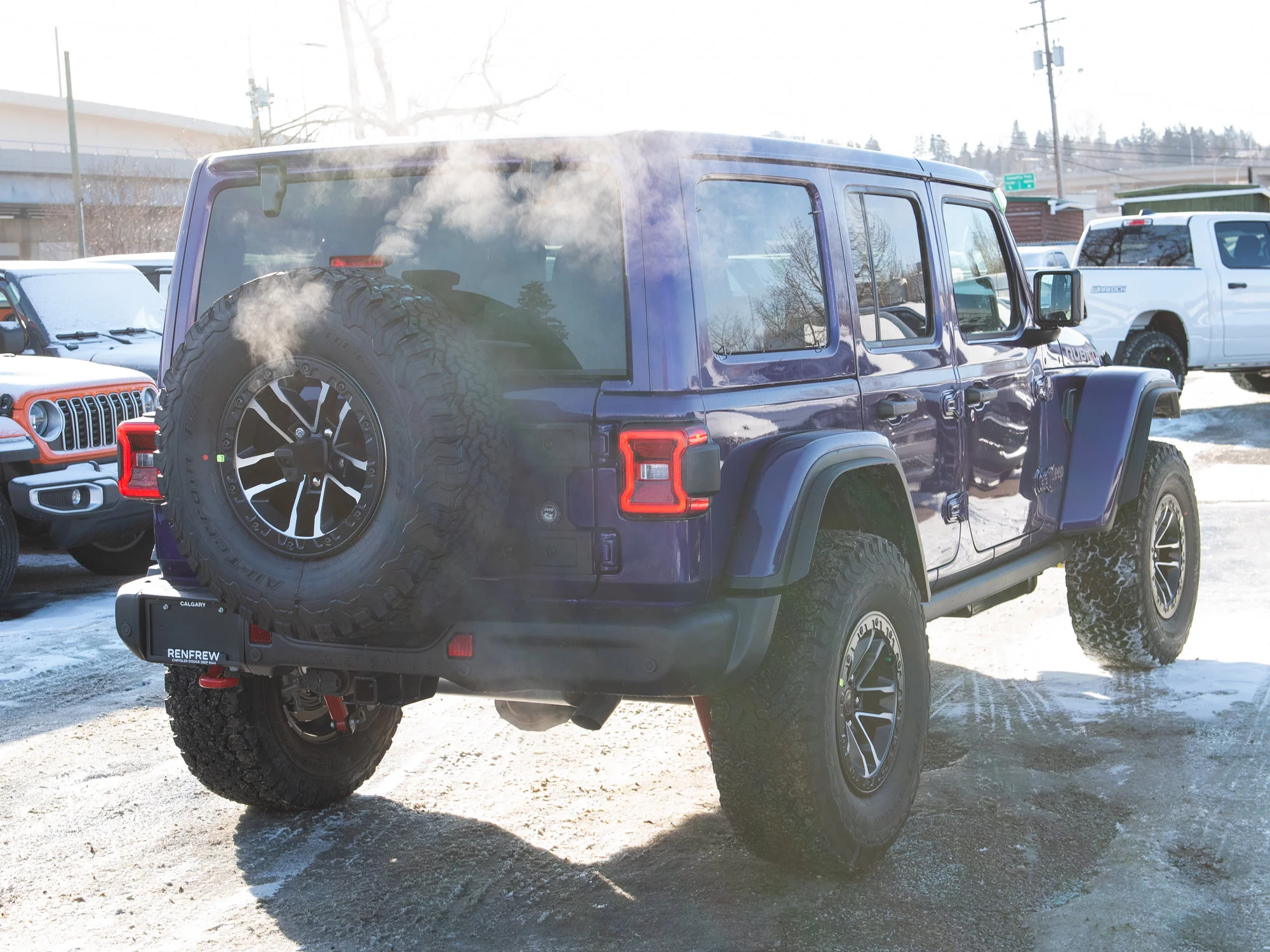 New 2026 reign Jeep Rubicon X* 4 Door 4x4, 35 Inch Tires, Steel Bumpers, Nappa Leather image 5