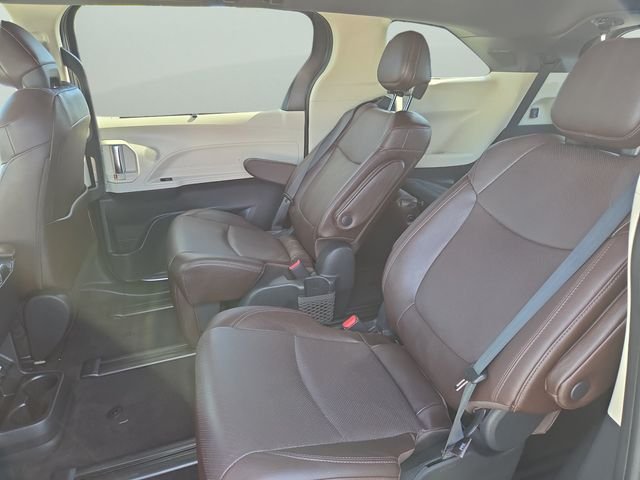Used 2022 Gray Toyota Platinum image 37