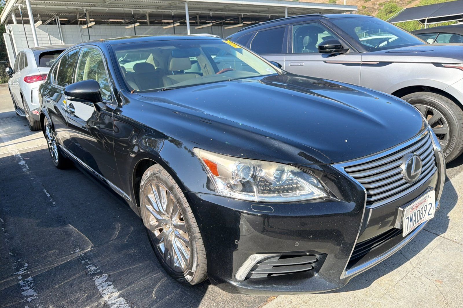 Used 2015 Black Lexus 460 image 5