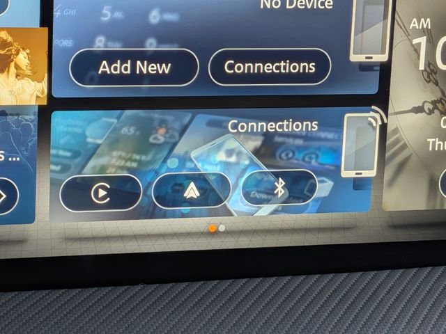 Used 2025 White Nissan SR image 21