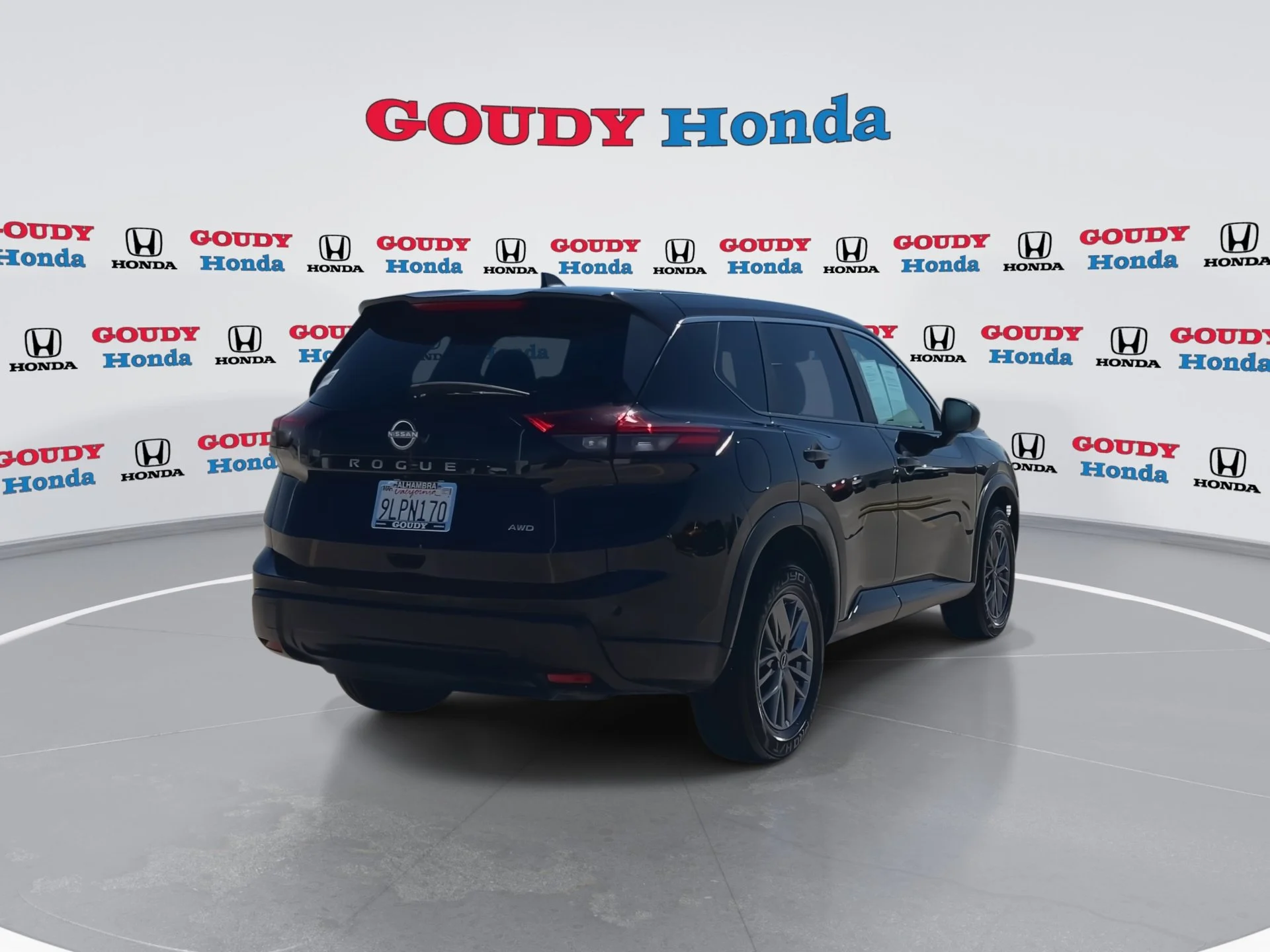 Used 2024 Super Black Nissan S image 8