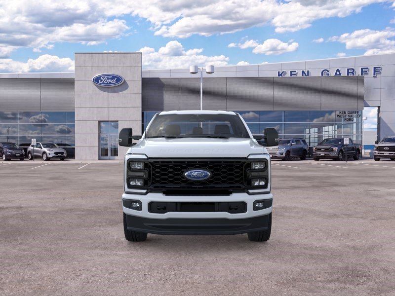 New 2026 Oxford White Ford XL image 7