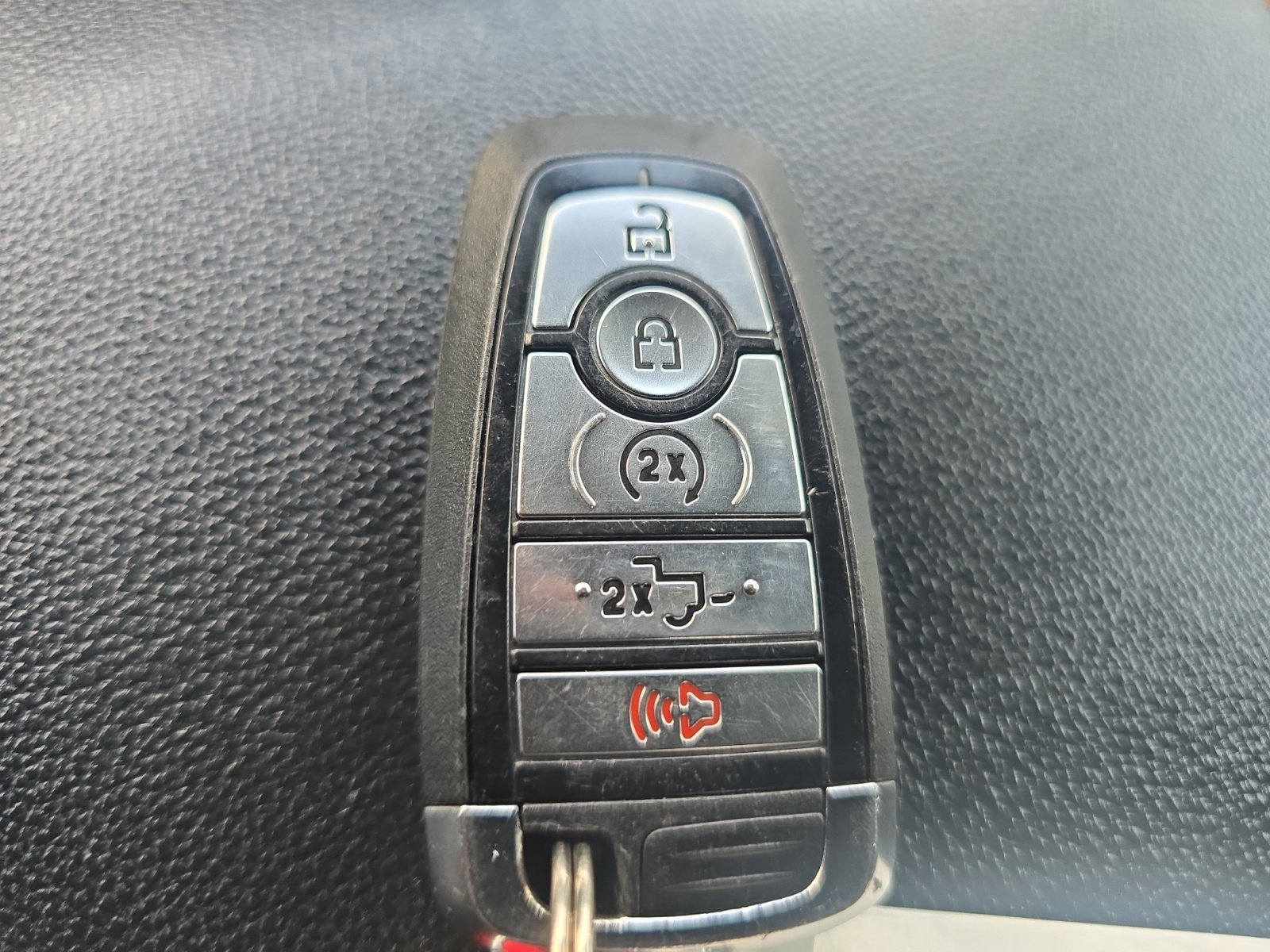 Used 2022 Black Metallic Ford Tremor image 31