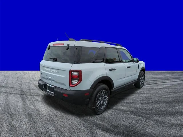 New 2026 Space White Metallic Ford Big Bend® image 4