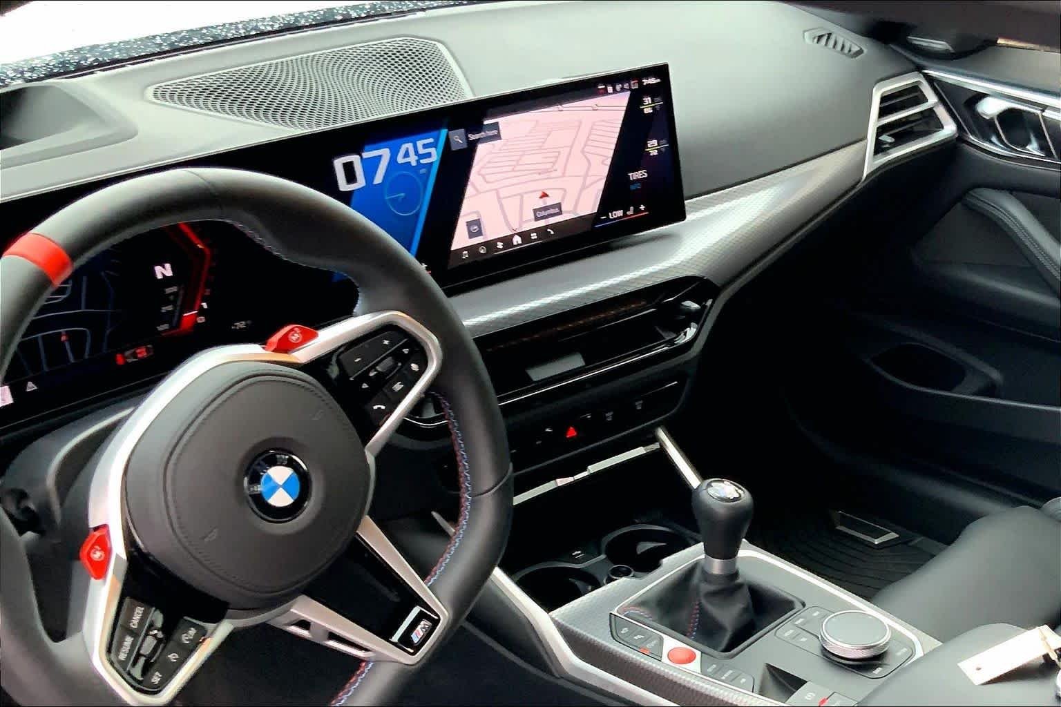 Used 2025 Alpine White BMW  image 16