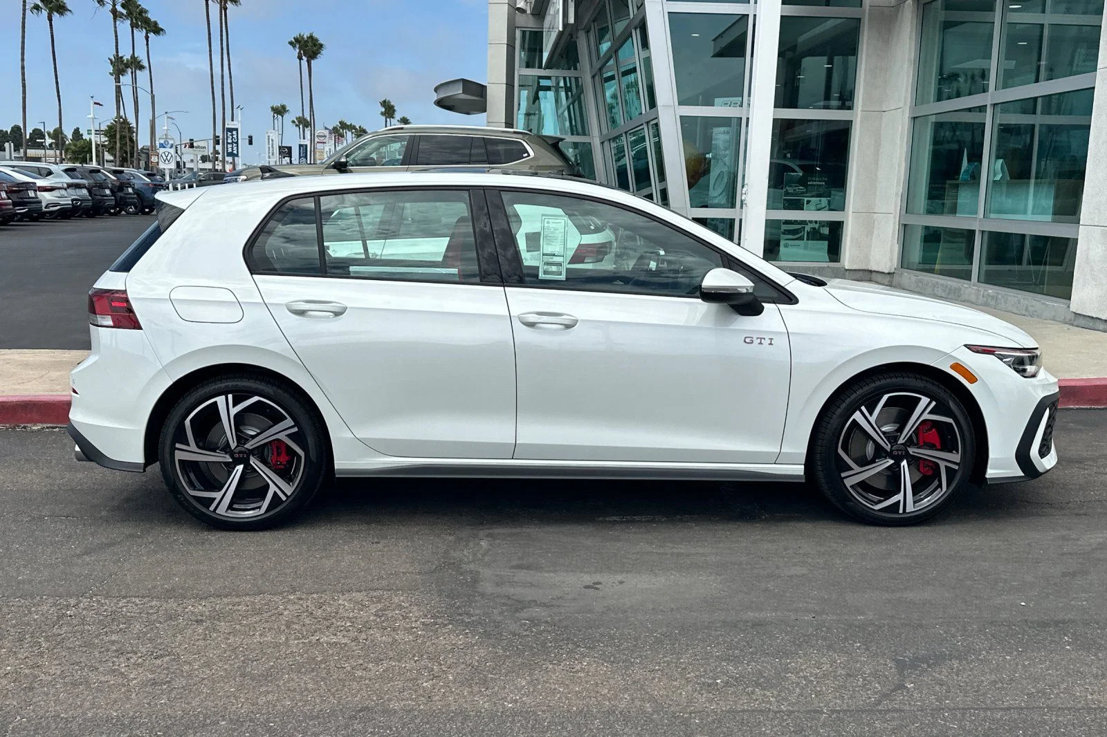 New 2026 White Volkswagen SE image 4