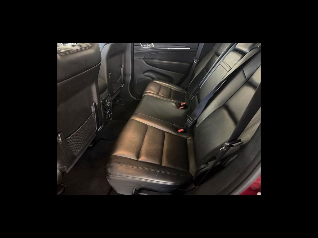 Used 2021 Red Jeep Limited image 17
