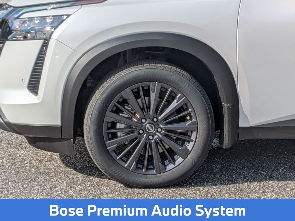 Used 2026 White Nissan SL image 13