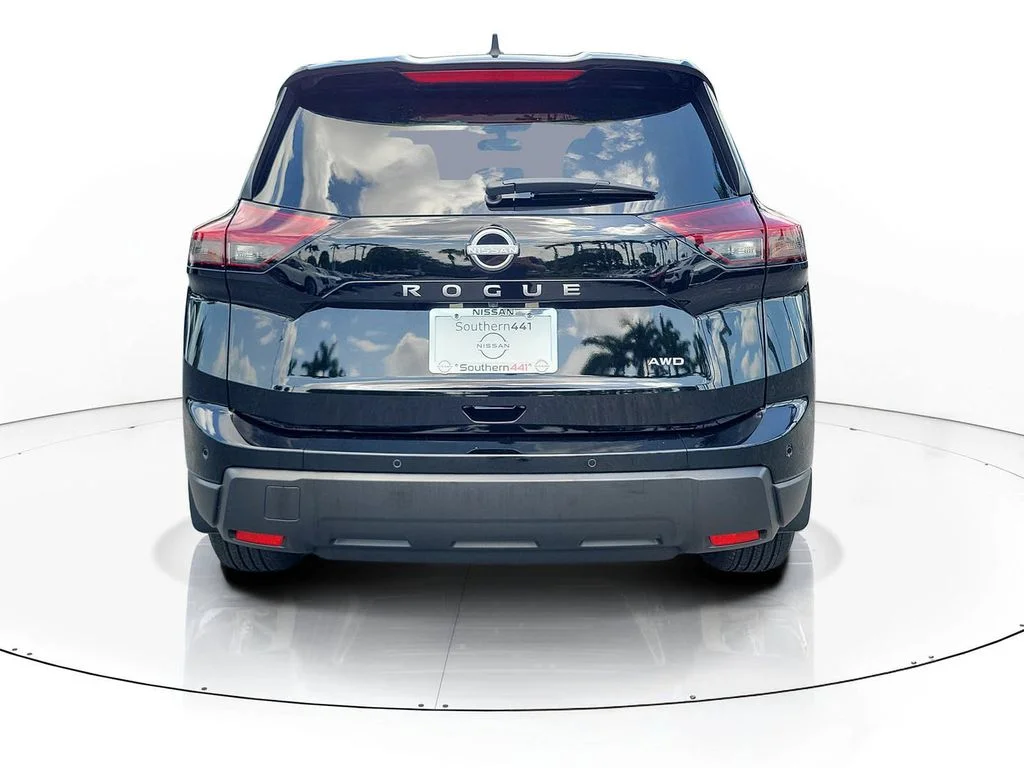 Certified Used 2025 Black Nissan S image 6