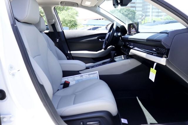 New 2026 Platinum White Pearl Honda EX-L image 13