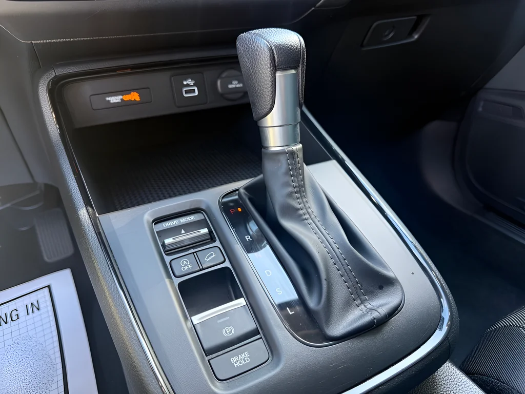 2024 Honda CR-V LX - Photo 40