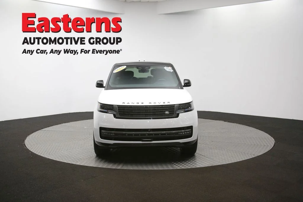 Used 2024 White Land Rover Autobiography image 55