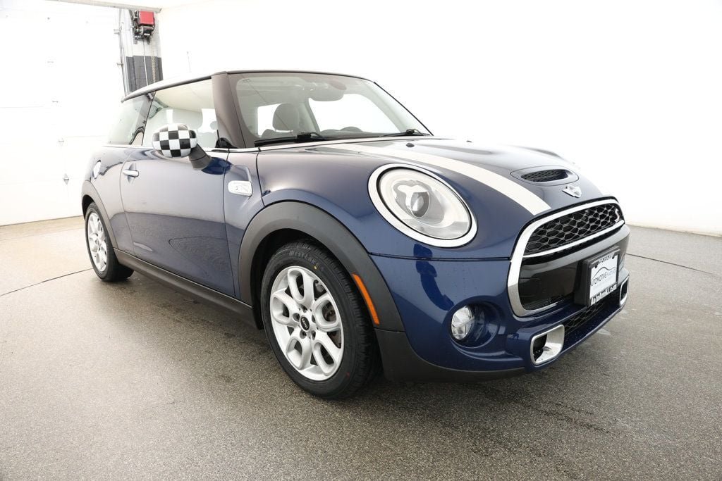 2018 Mini Cooper Hardtop 2 Door photo 3