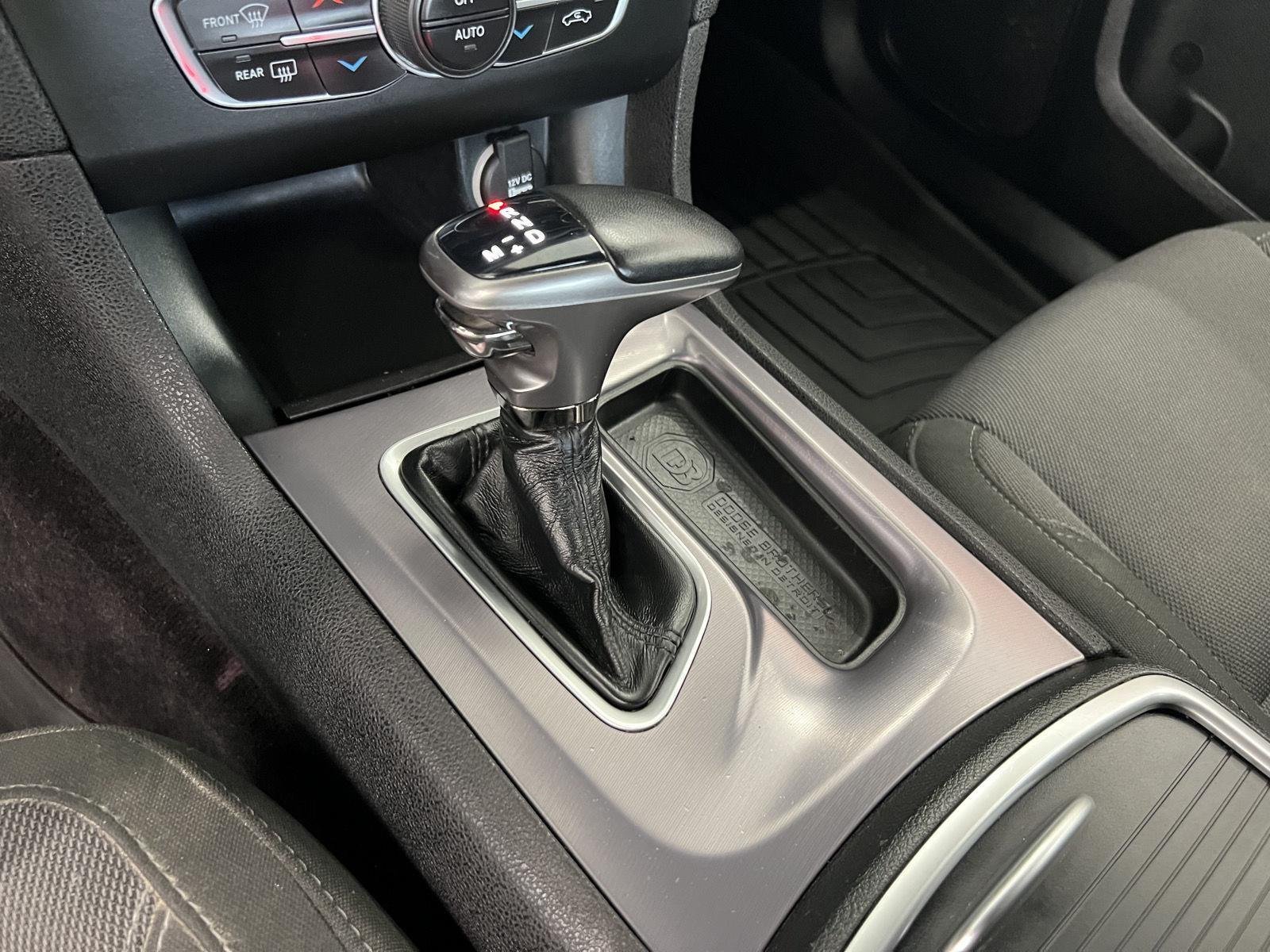 2019 Dodge Charger SXT - Photo 17