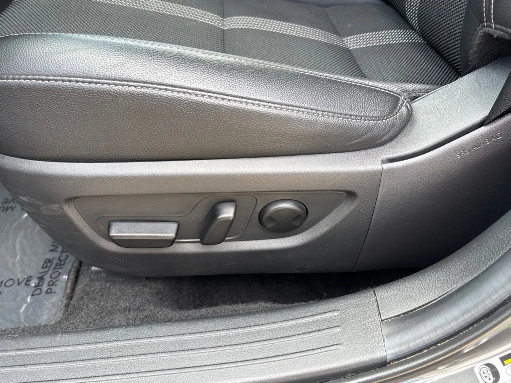 Used 2025 Gray Mazda 2.5 S Preferred Package image 16