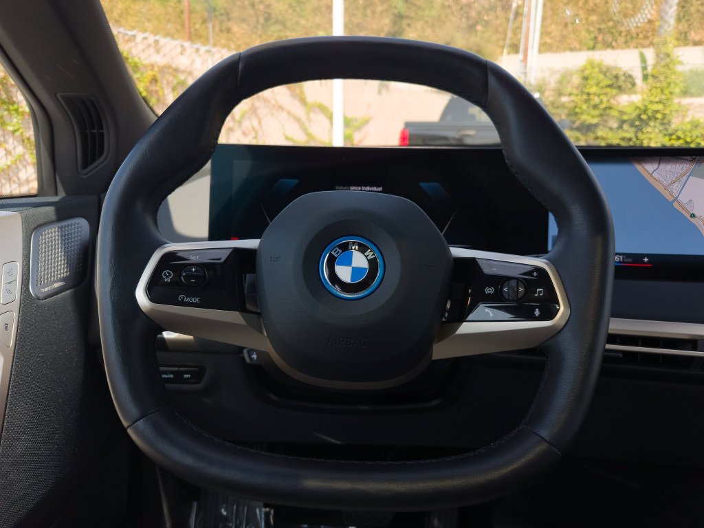 Certified Used 2023 Mineral White Metallic BMW M60 image 16