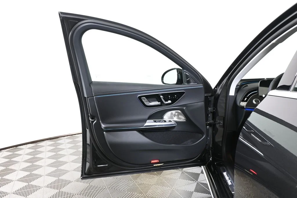 New 2026 Gray Mercedes-Benz E 450 image 28