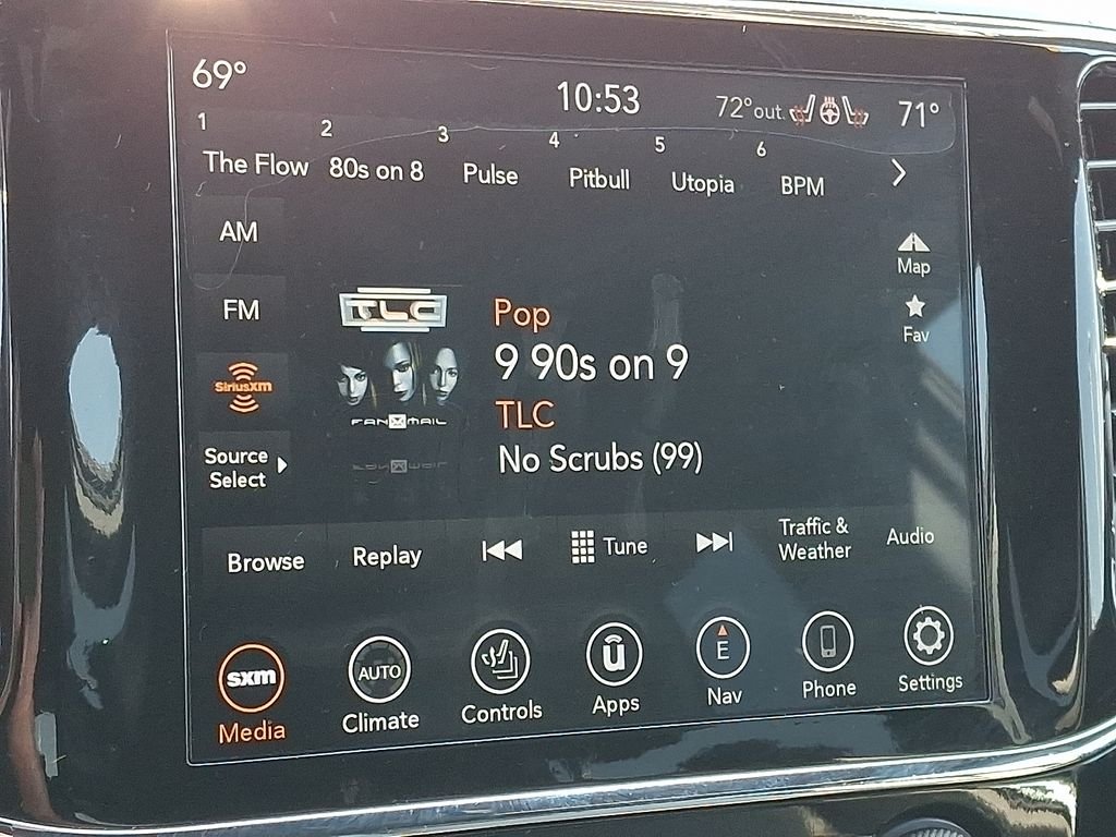 Used 2020 Black Jeep Limited image 19