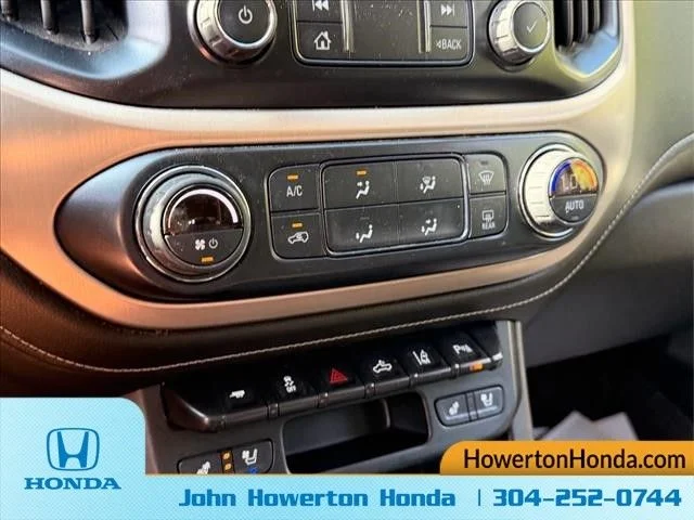 Used 2019 Blue GMC Denali image 20