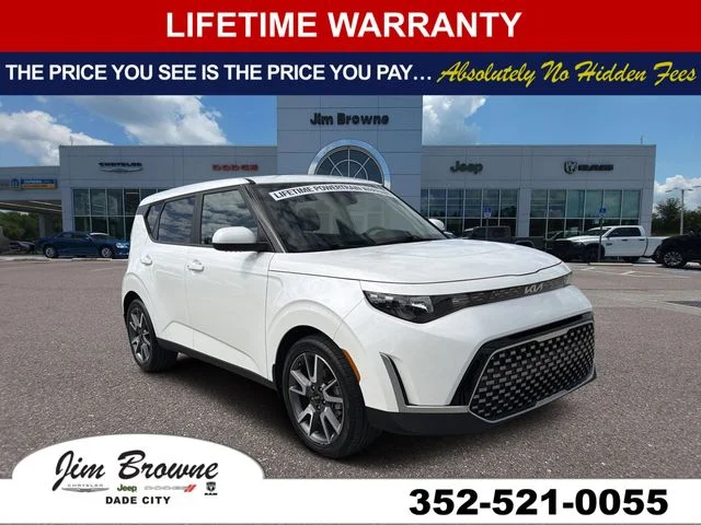 Used 2024 White Kia EX image 1