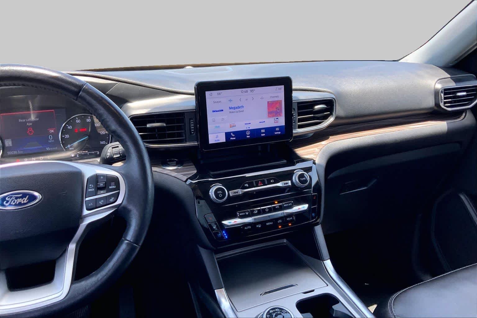 2023 Ford Explorer Limited - Photo 7