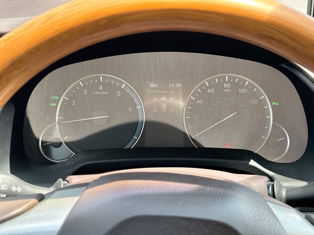 Used 2016 Beige Lexus 350 image 3