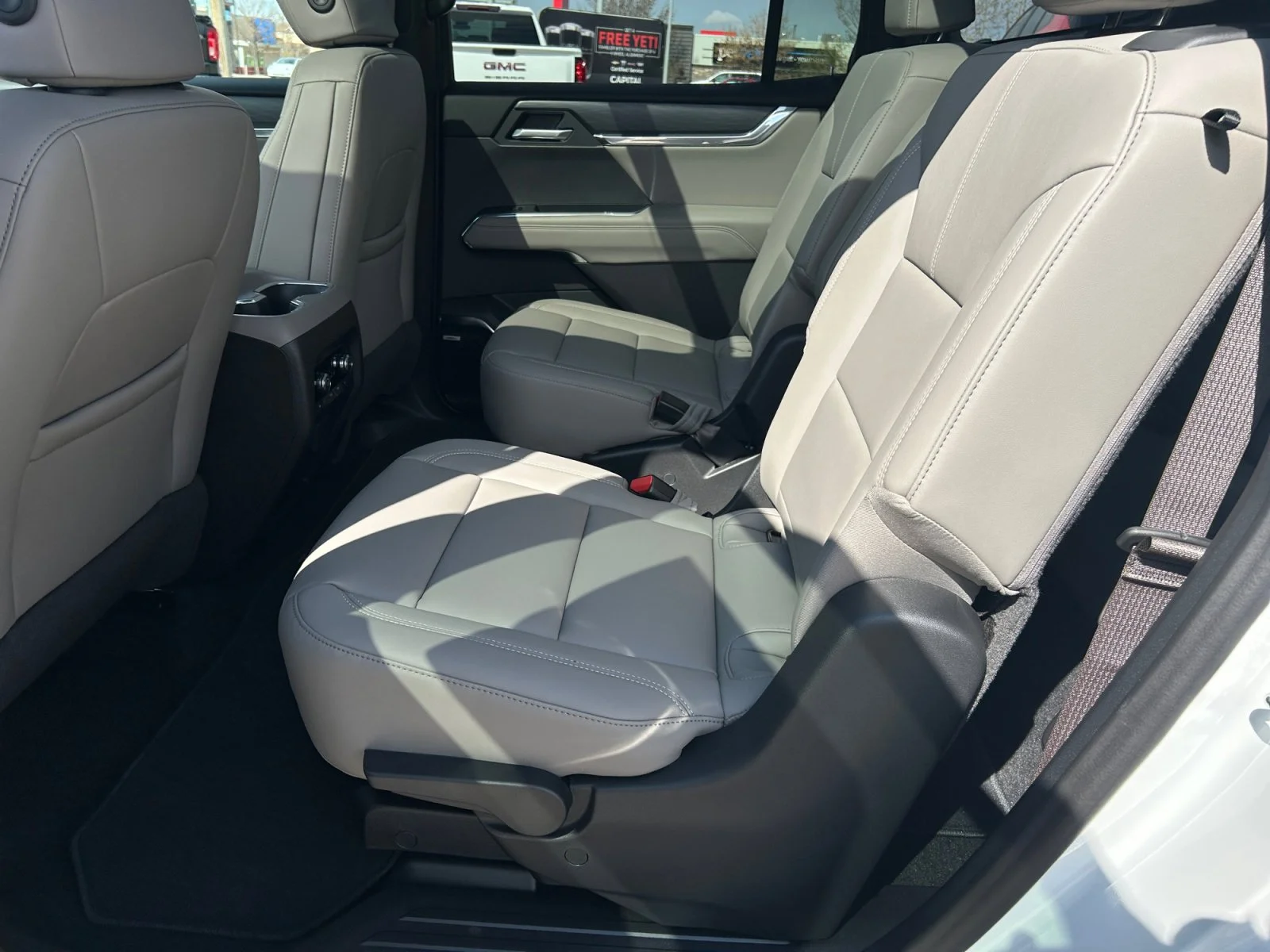 New 2026 Summit White GMC Elevation AWD image 19