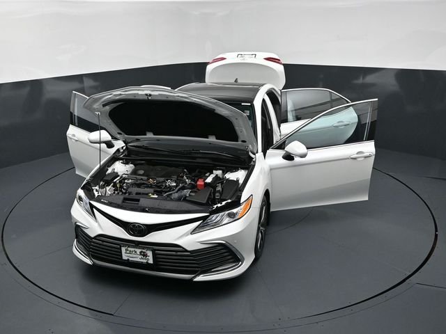 Used 2023 Beige Toyota XLE image 25