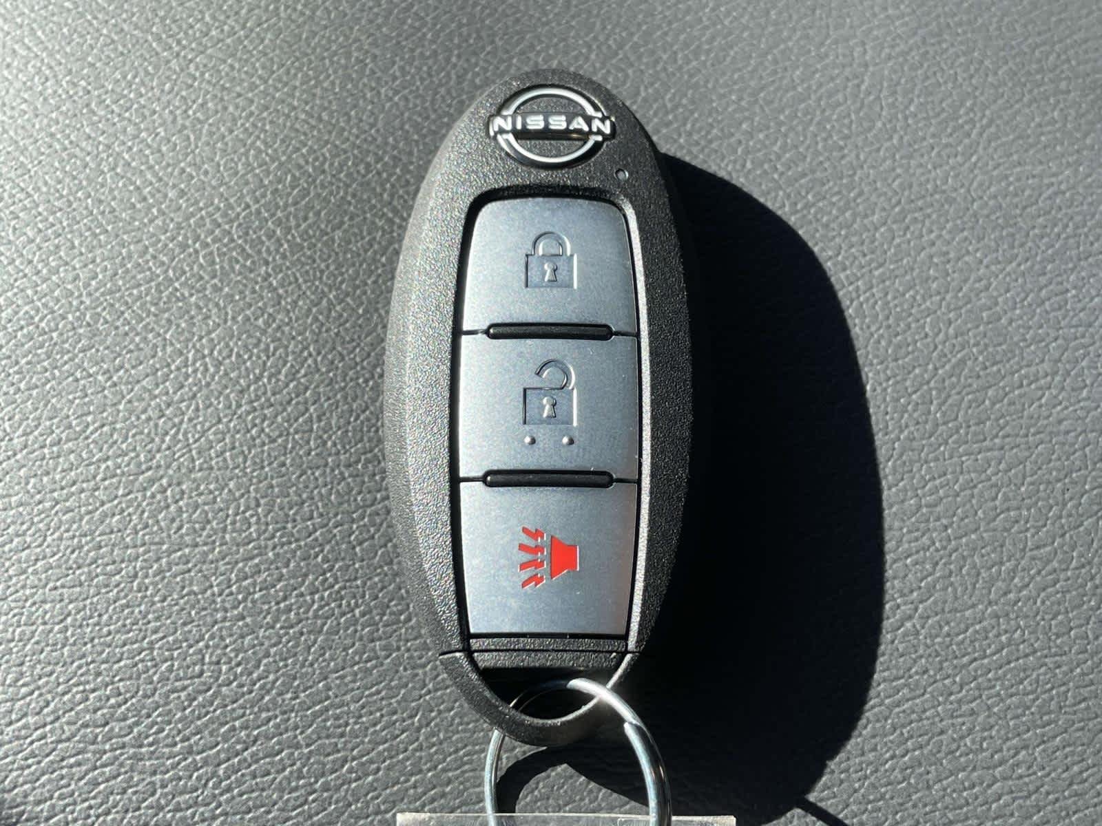 New 2026 Boulder Gray Pearl Nissan SV image 36