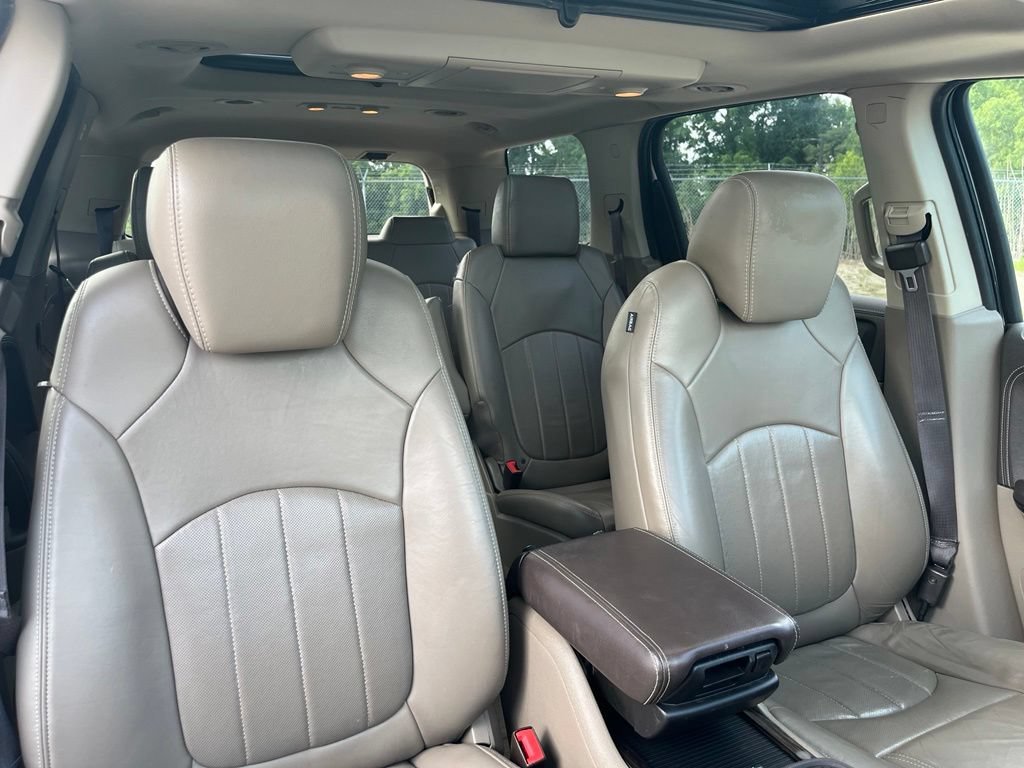 Used 2016 WHITE FROST TRICOAT GMC Denali image 42