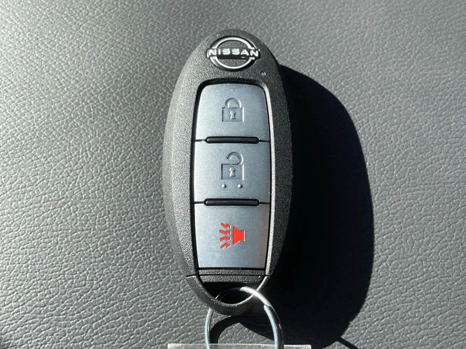 New 2026 Boulder Gray Pearl Nissan SV image 36
