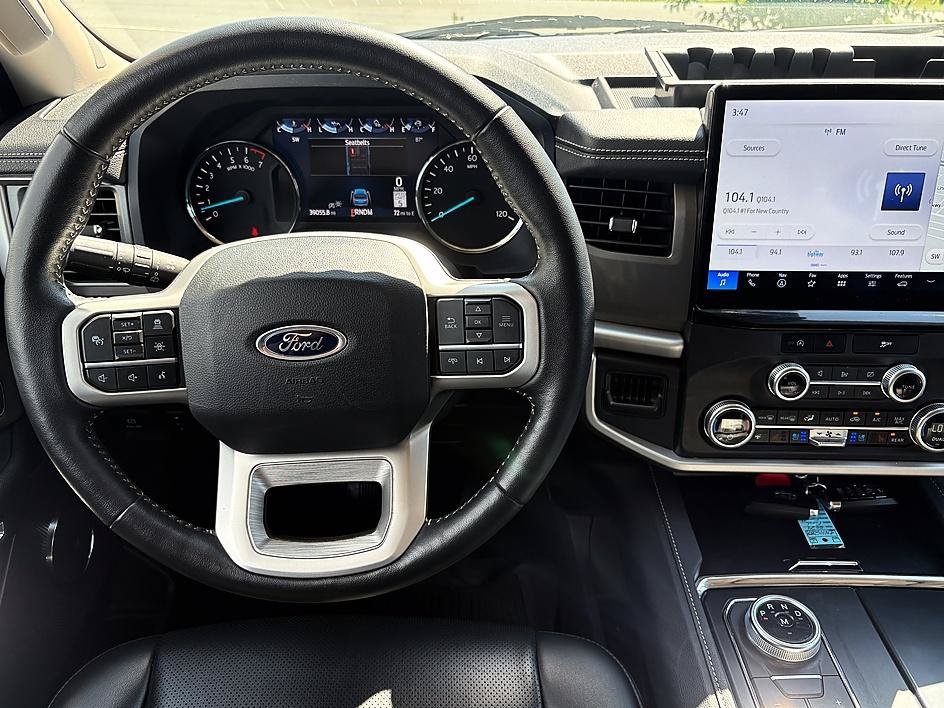 Used 2024 Gray Metallic Ford XLT image 16