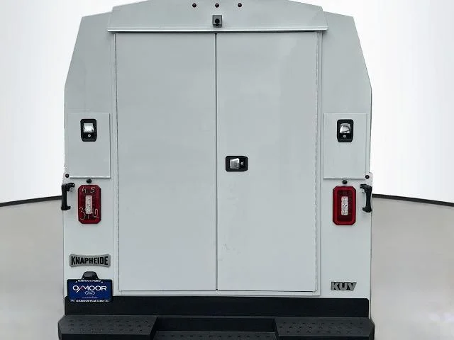 New 2026 Oxford White Ford E-350 SRW image 34