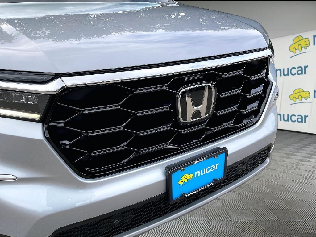 Used 2024 Silver Honda Touring image 33