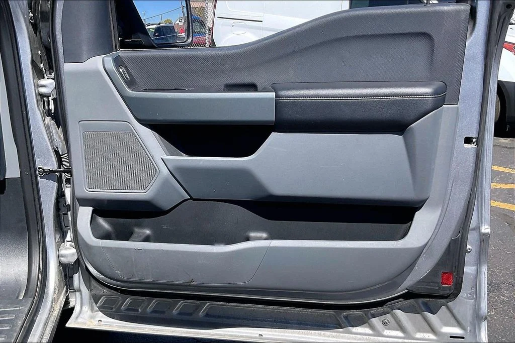 Certified Used 2022 Silver Metallic Ford XLT image 22