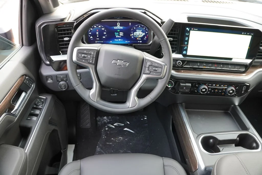 2026 Chevrolet Silverado 3500 HD LT - Photo 14