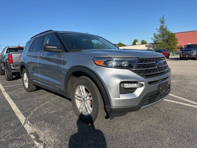 2022 Ford Explorer XLT 4WD's photo