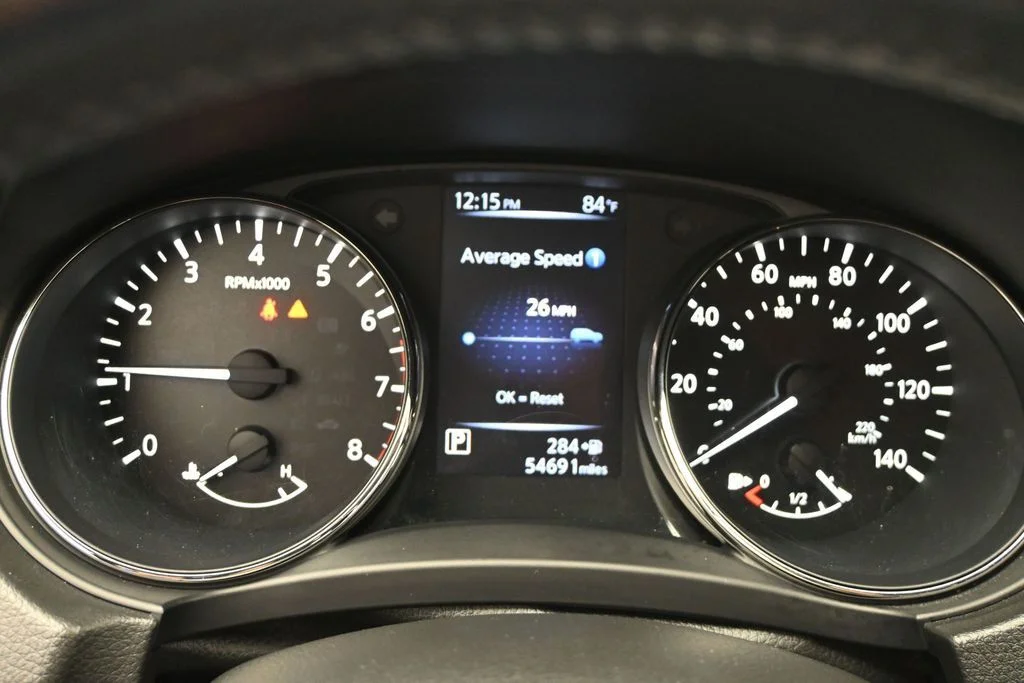 Used 2017 Gray Nissan SV image 16