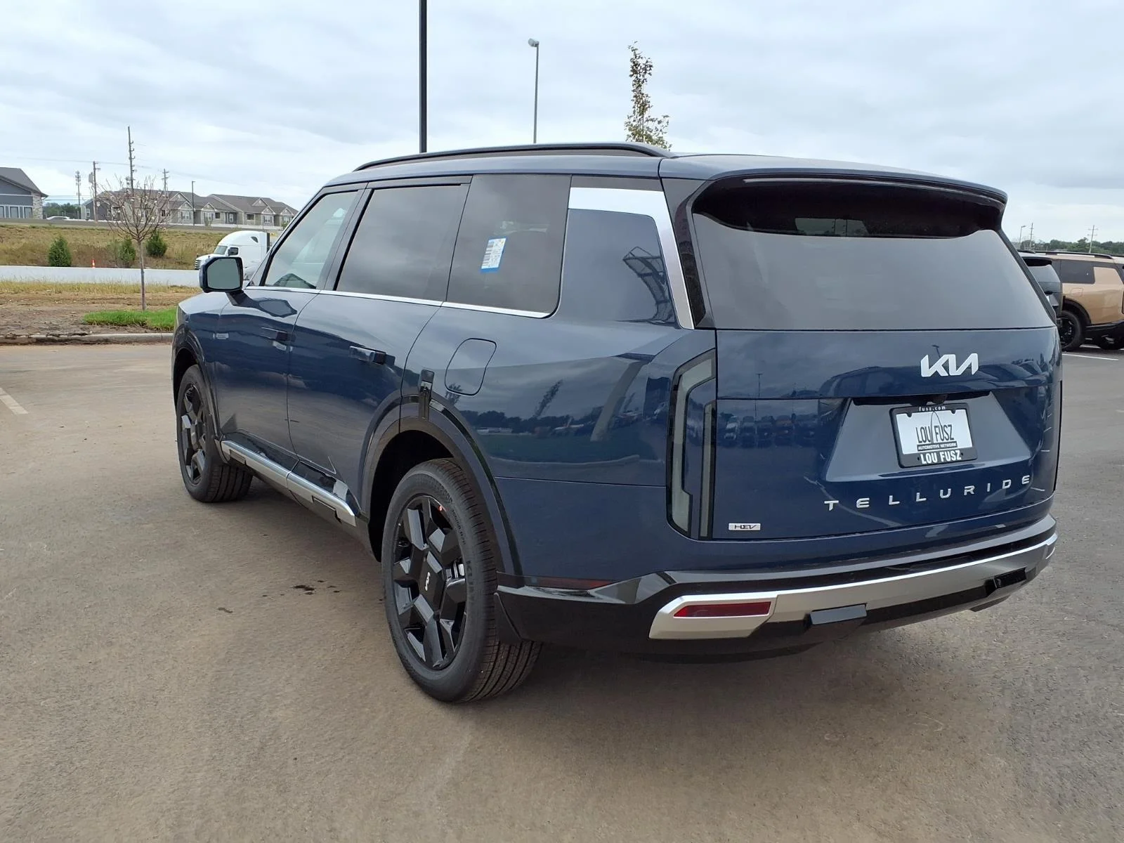 New 2027 Midnight Lake Blue Kia SX image 2