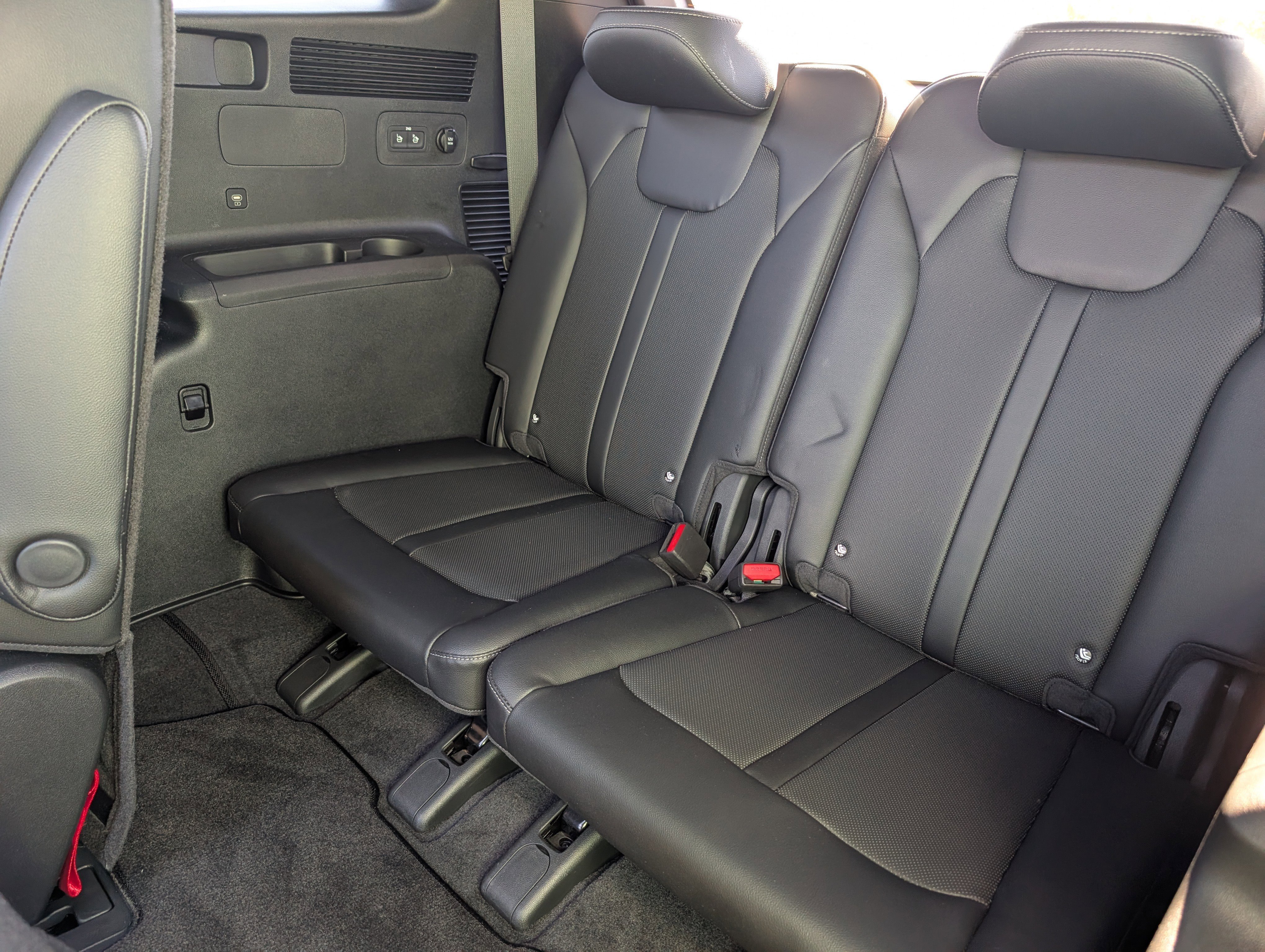 2025 Kia Sorento X-Line SX Prestige - Photo 13