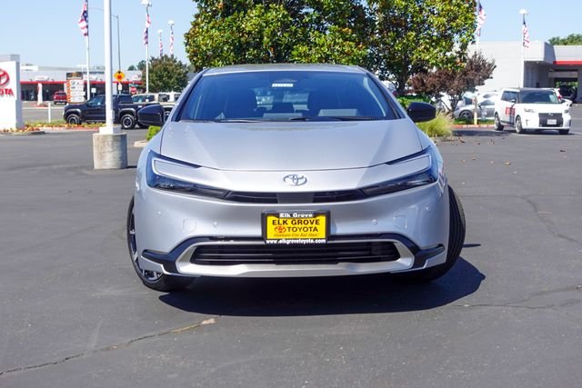 New 2026 Cutting Edge Toyota  XSE image 3