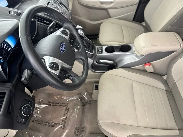 Used 2015 Silver Ford SE image 22