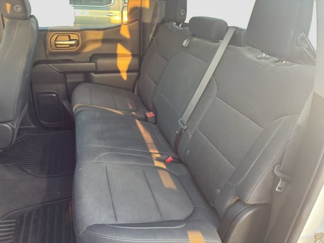 Used 2019 SUMMIT WHITE Chevrolet Custom image 13