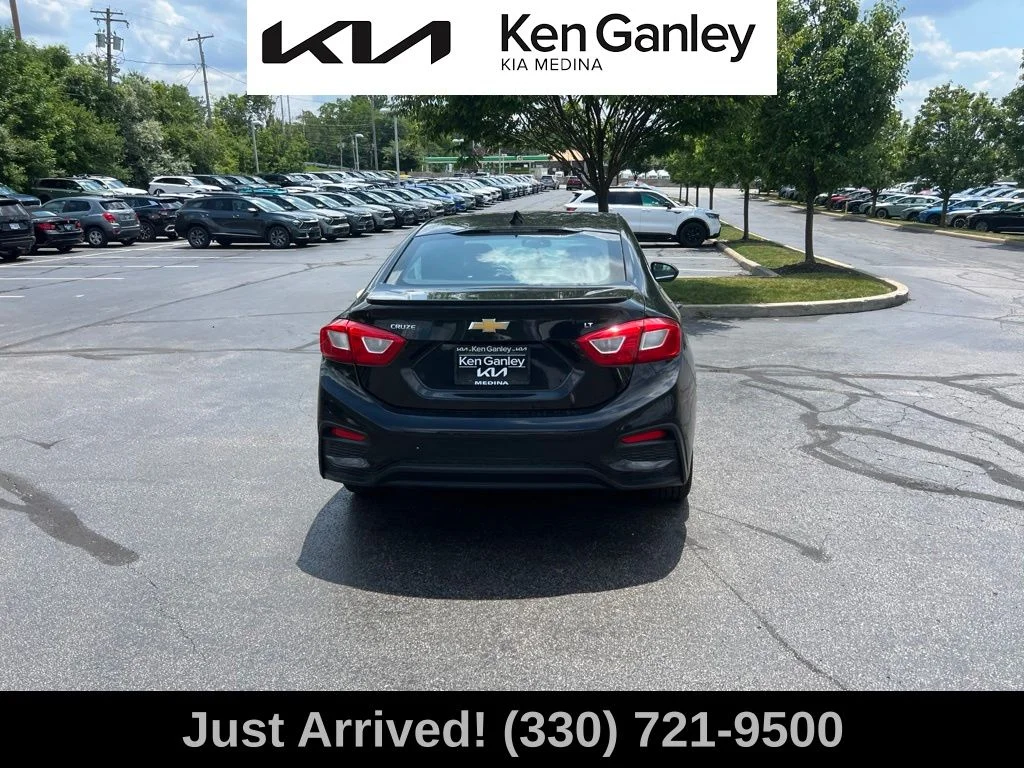 Used 2016 Black Chevrolet LT image 6