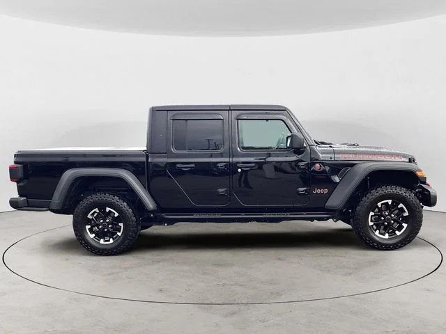 Used 2024 Black Clearcoat Jeep Rubicon image 6
