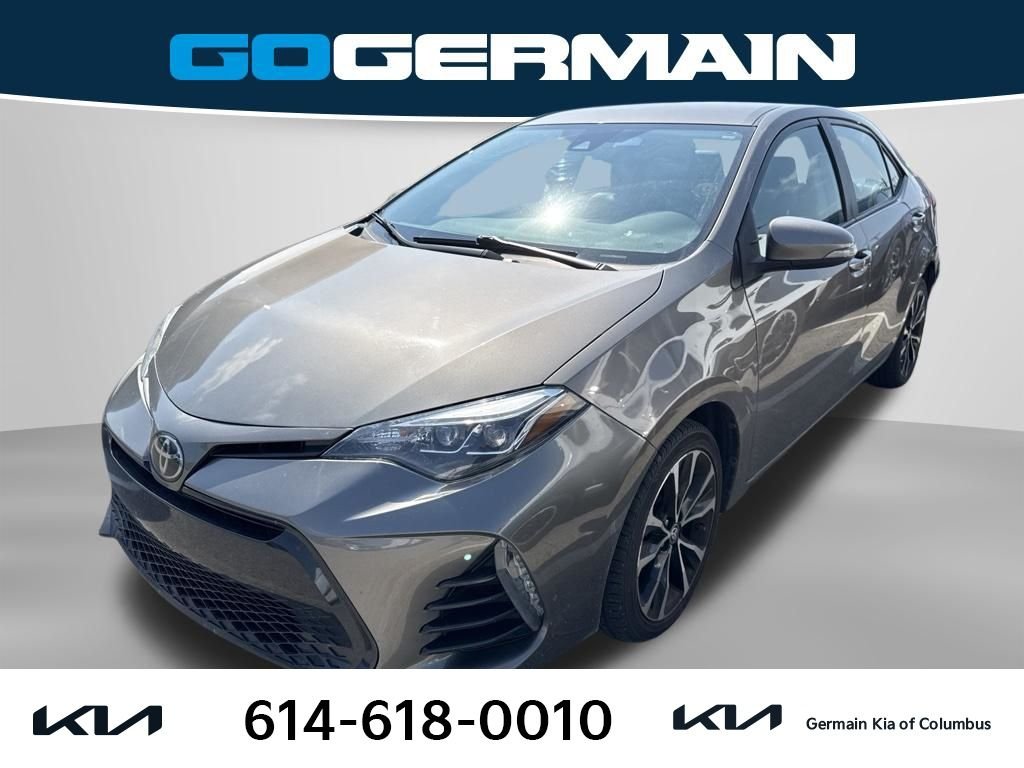 Used 2017 Gray Toyota SE image 1