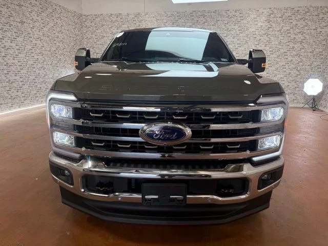 Used 2026 Gray Ford King Ranch image 2