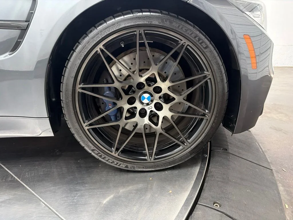 Used 2018 Gray BMW Base image 9